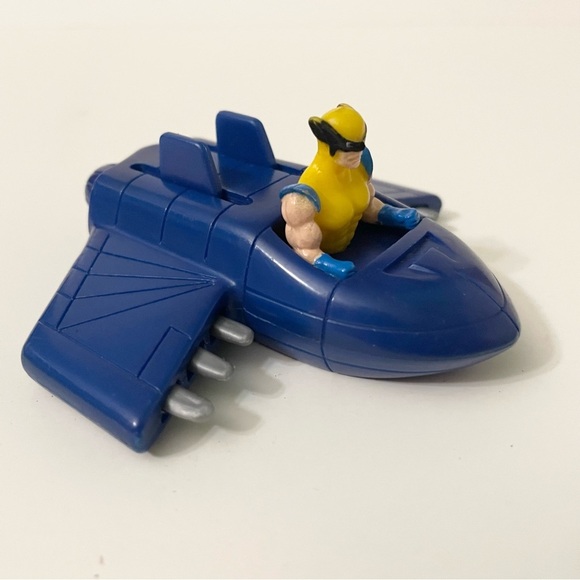 1996 Marvel X-Men Wolverine Blue Plastic Toy Vehicle - Picture 12 of 12